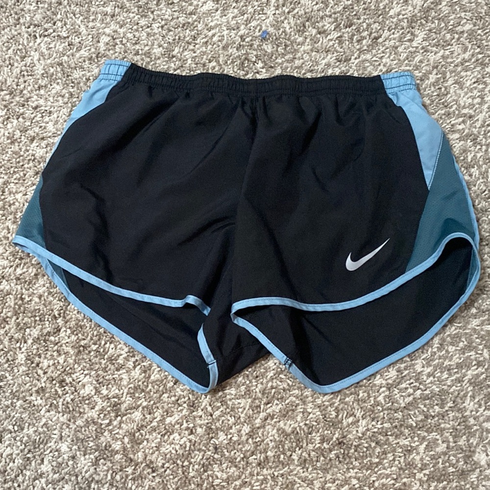 Nike running shorts medium